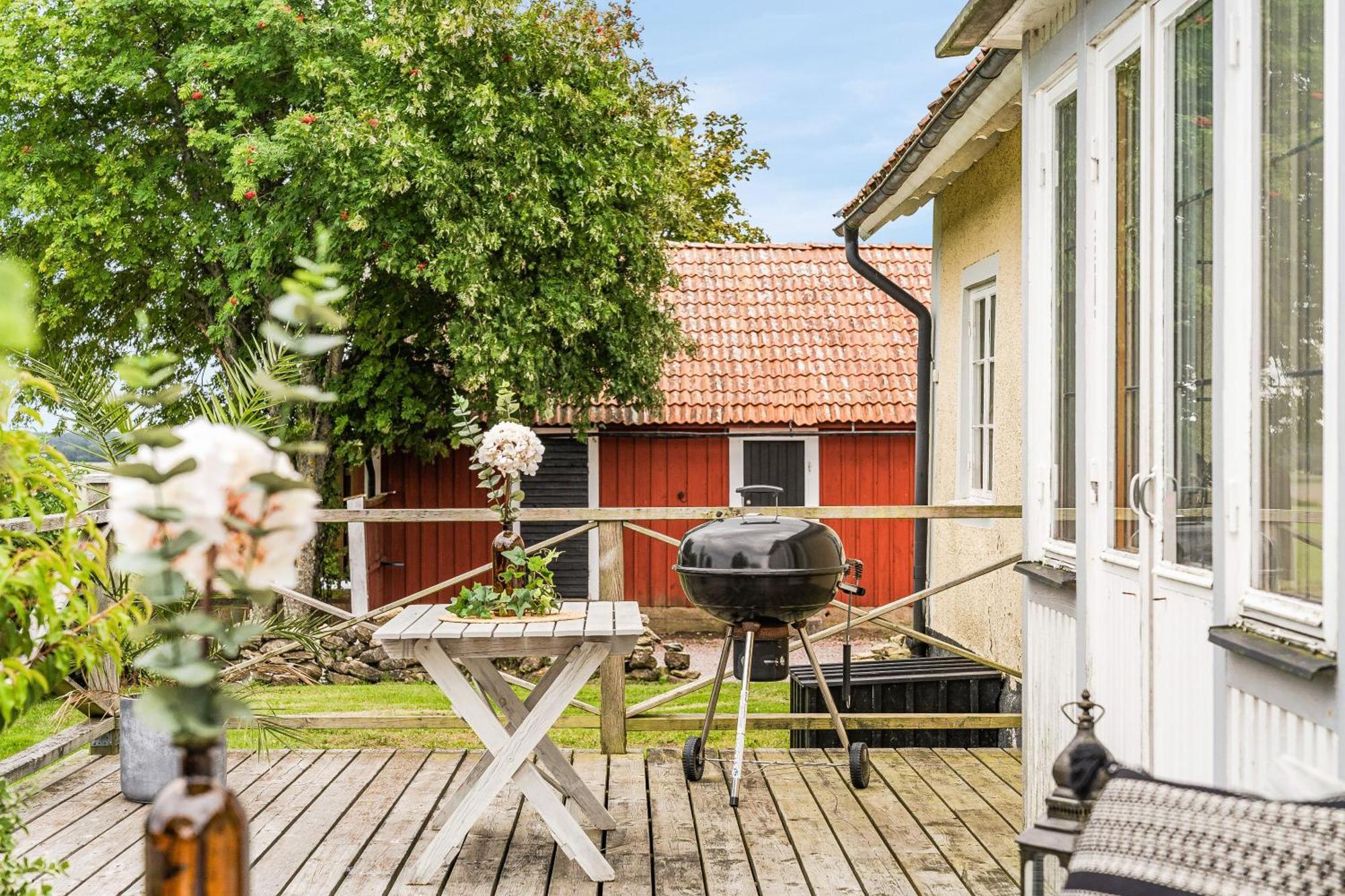 Stubbegarden - Unique Swedish Style With Fireplace Vadstena Exterior foto